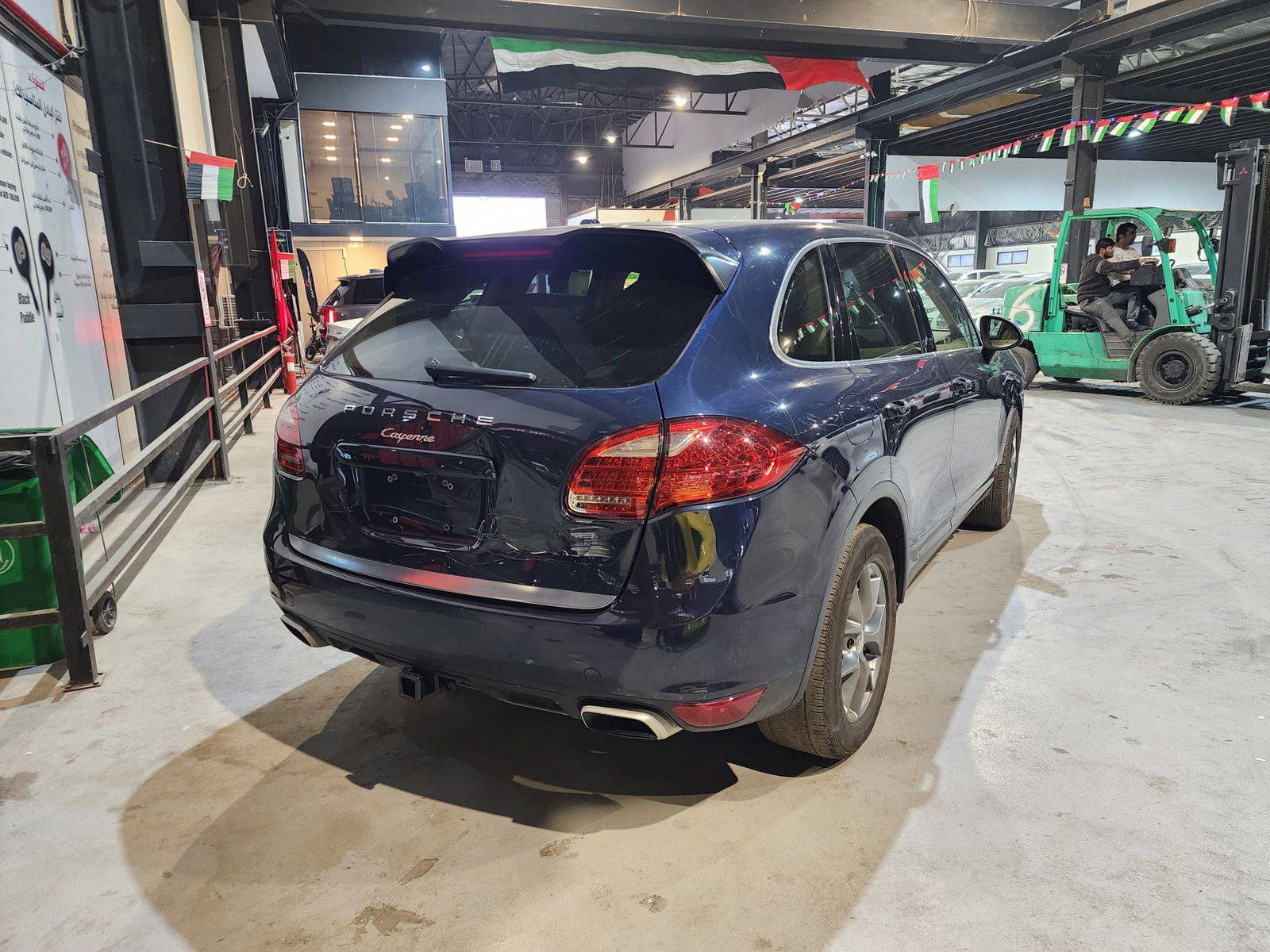 PORSCHE Cayenne 2013 - Marhaba Auction Used Cars - Image 5