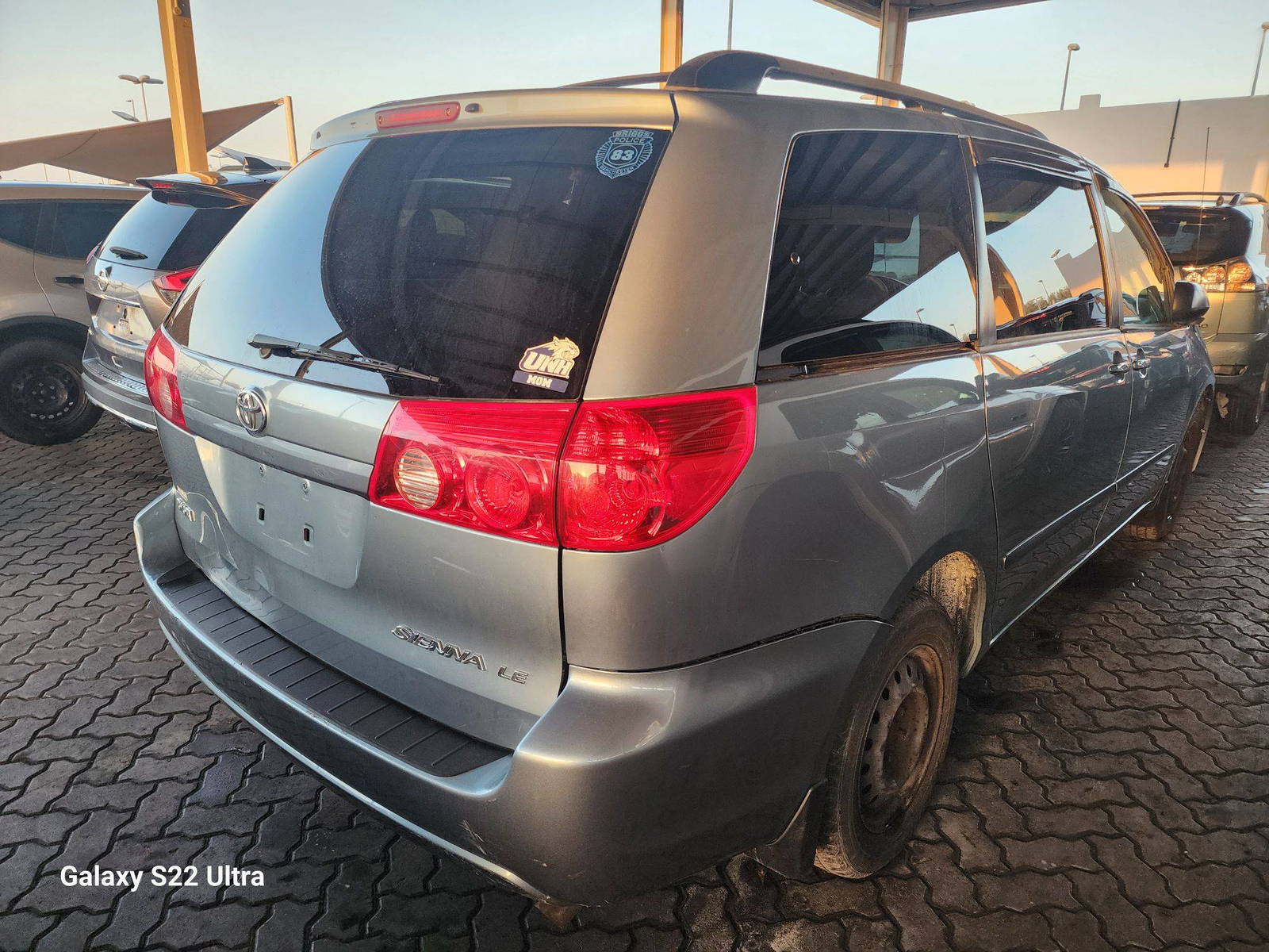 2009 TOYOTA SIENNA — 182911 Miles — Lot 42104104 - Marhaba Auctions Used Cars - Image 3