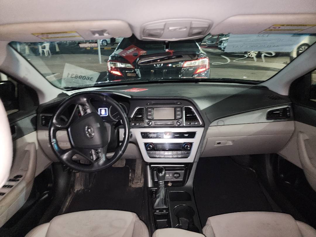 2015 HYUNDAI SONATA — 186397 KM — Lot 005138 — Souq - Marhaba Auctions Used Cars - Image 8