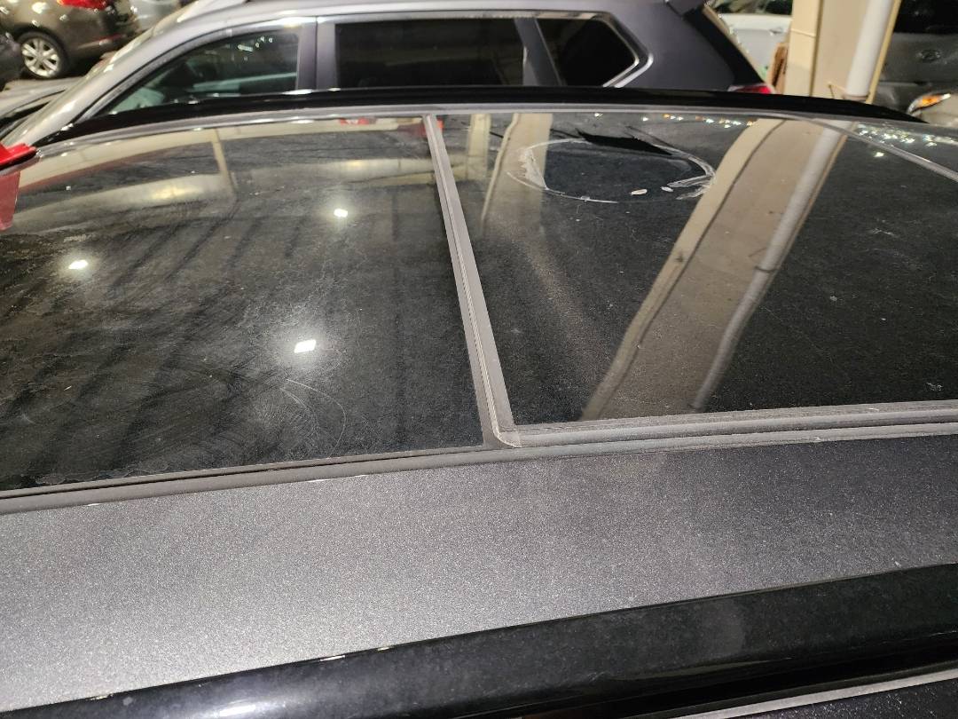 2022 GENESIS GV70 — 33672 Miles — Lot NU010993 - Marhaba Auctions Used Cars - Image 10