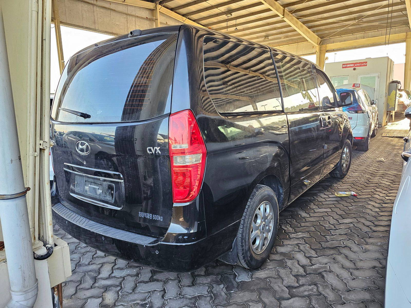 HYUNDAI GRAND STAREX 2013 - Marhaba Auction Used Cars - Image 3