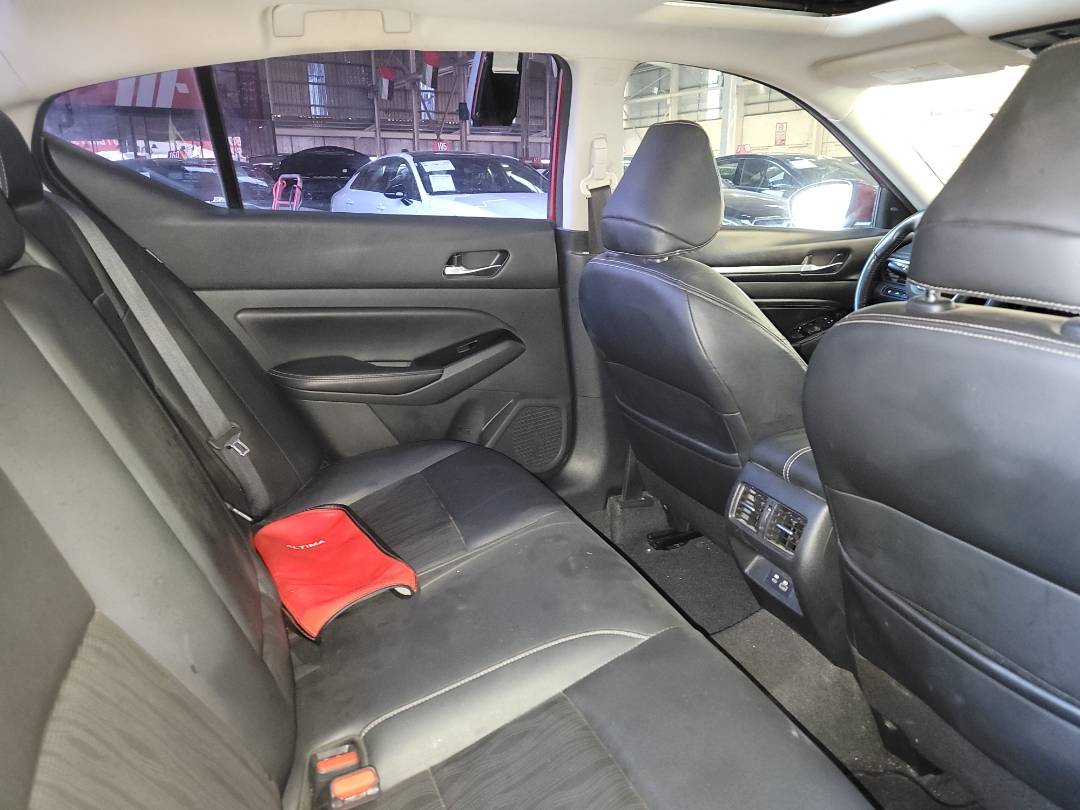 2021 NISSAN ALTIMA — 69280 Miles — Lot 78866 - Marhaba Auctions Used Cars - Image 4