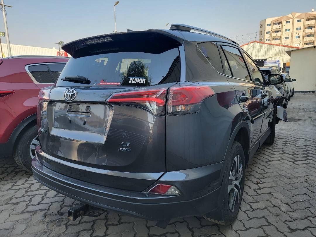 2018 TOYOTA RAV4 — 78104 Miles — Lot JJ229965 - Marhaba Auctions Used Cars - Image 3