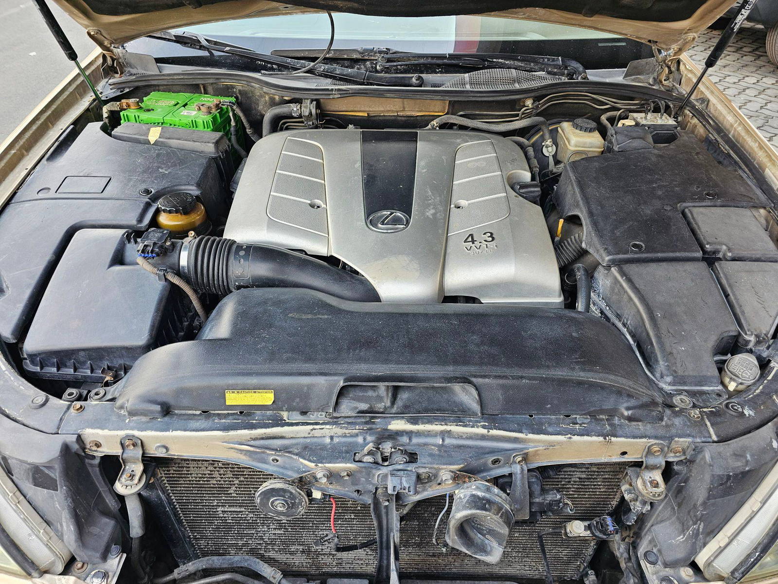 LEXUS LS 430 2002 - Marhaba Auction Used Cars - Image 10
