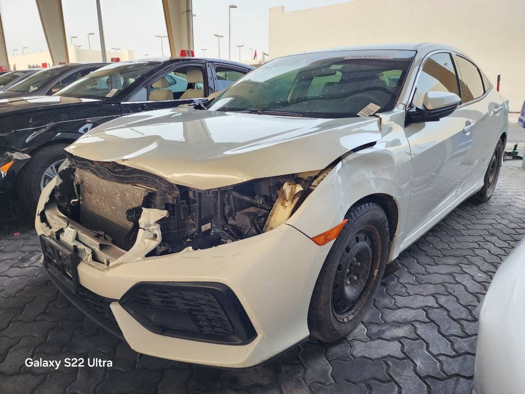 2017 HONDA CIVIC — 159645 KM — Lot 45268354 — Ind. 12 - Marhaba Auctions Used Cars - Image 9