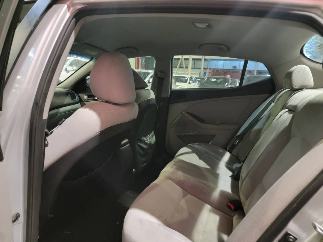 2015 KIA OPTIMA — 162395 Miles — Lot G385024 — Main - Marhaba Auctions Used Cars - Image 6