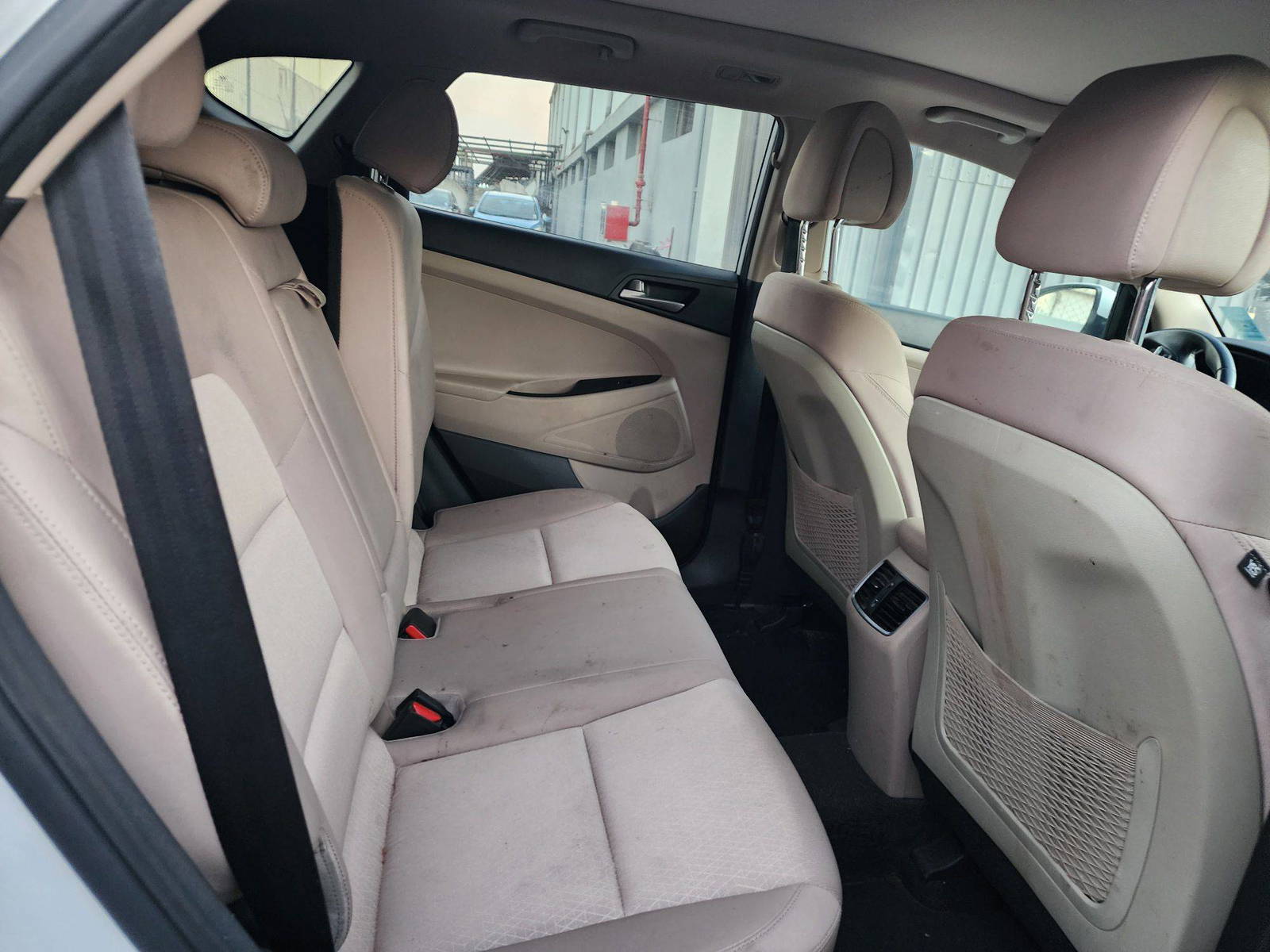 2018 HYUNDAI TUCSON — 99078 Miles — Lot 39583517 — Al Quoz - Marhaba Auctions Used Cars - Image 6