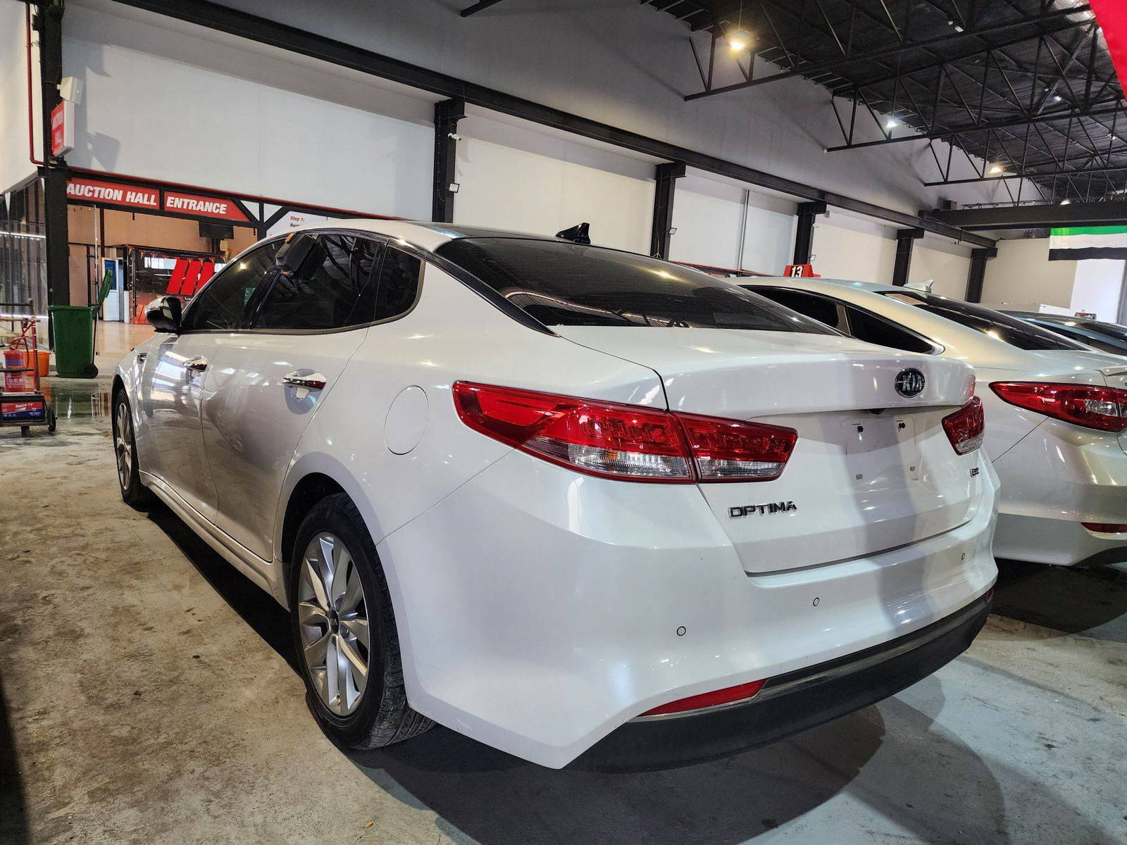 2018 KIA OPTIMA — 140404 Miles — Lot 206975 — Al Quoz - Marhaba Auctions Used Cars - Image 6