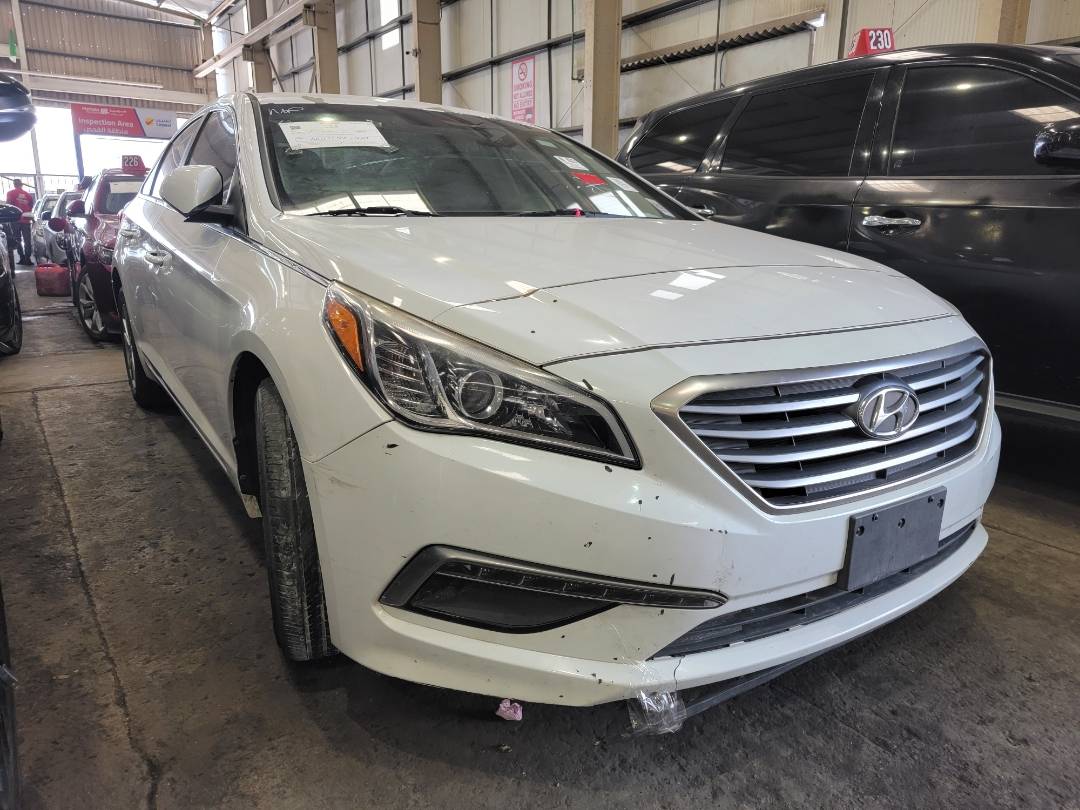 2015 HYUNDAI SONATA — 141225 Miles — Lot 308831 — Main - Marhaba Auctions Used Cars - Image 4