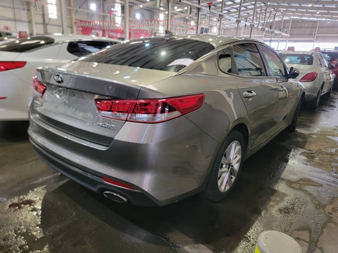 2017 KIA OPTIMA — 144756 Miles — Lot G160948 — Main - Marhaba Auctions Used Cars - Image 4