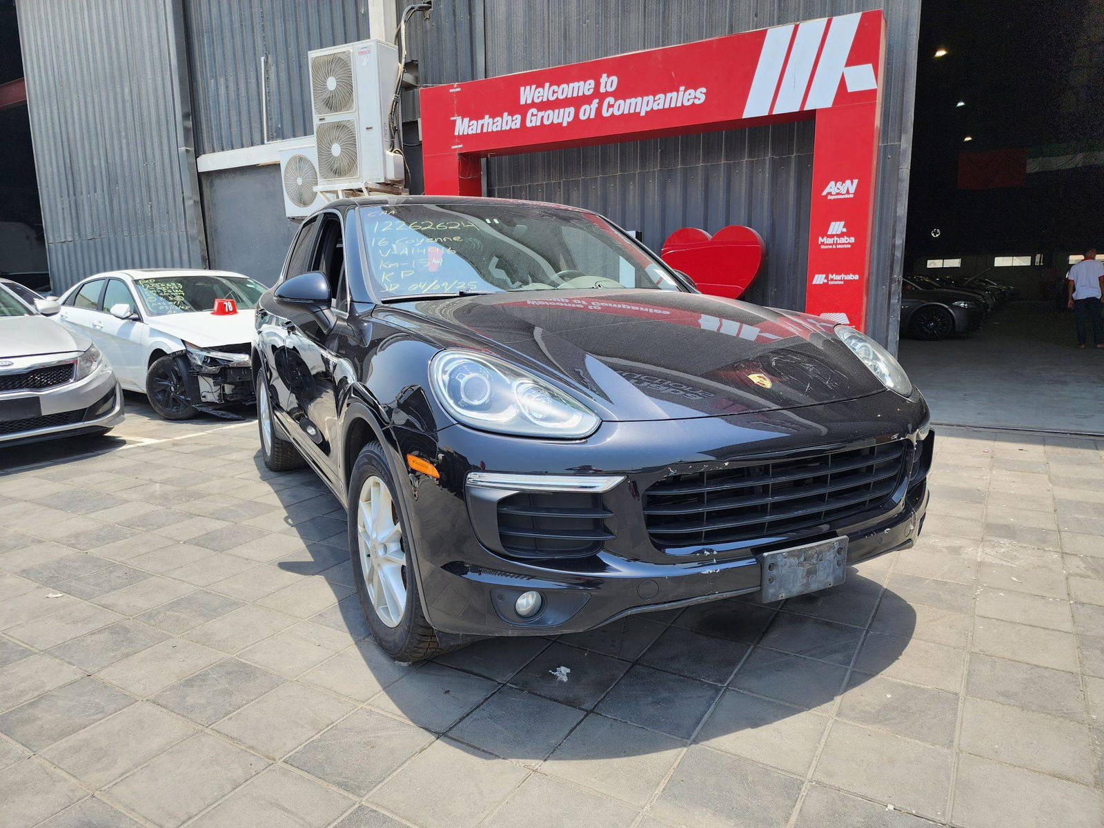 PORSCHE Cayenne 2016 - Marhaba Auction Used Cars - Image 5