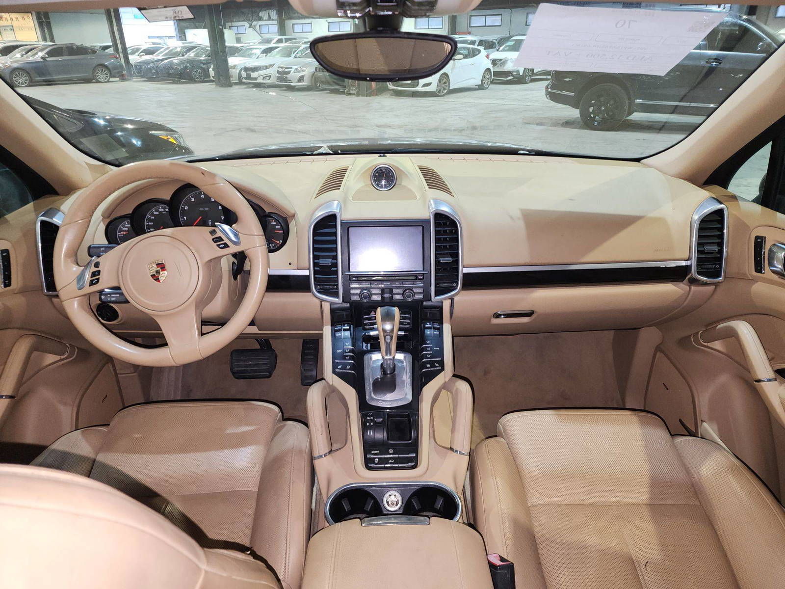 PORSCHE Cayenne 2013 - Marhaba Auction Used Cars - Image 12