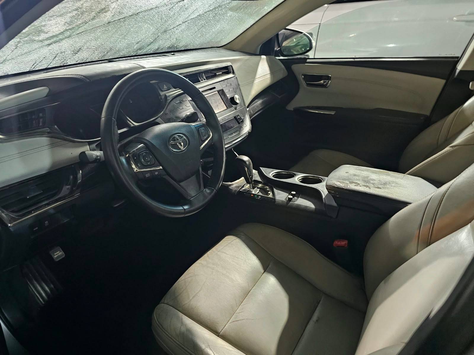 2014 TOYOTA AVALON — 141474 Miles — Lot U114008 - Marhaba Auctions Used Cars - Image 6