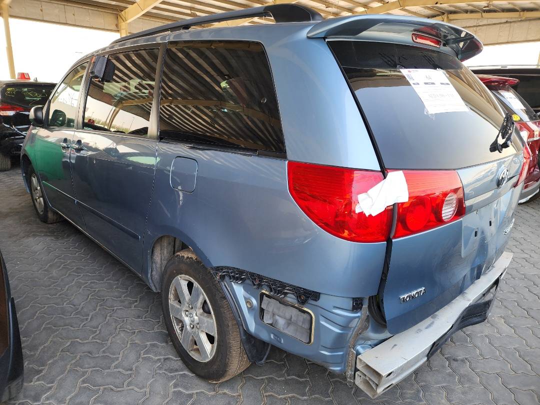 2010 TOYOTA SIENNA — 182016 Miles — Lot 43100854 - Marhaba Auctions Used Cars - Image 8