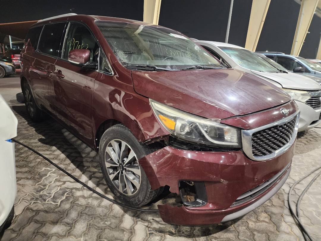 2015 KIA SEDONA — 103092 Miles — Lot 80717883 - Marhaba Auctions Used Cars - Image 5
