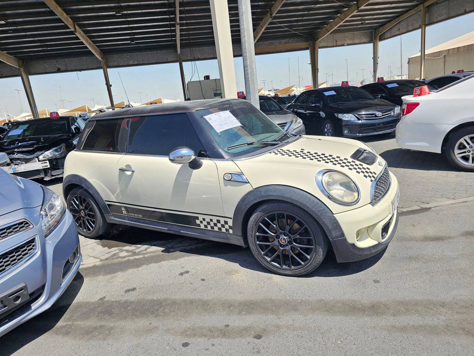 2010 MINI COOPER S — 203464 KM — Lot 8ATU94550 — Souq - Marhaba Auctions Used Cars - Image 3