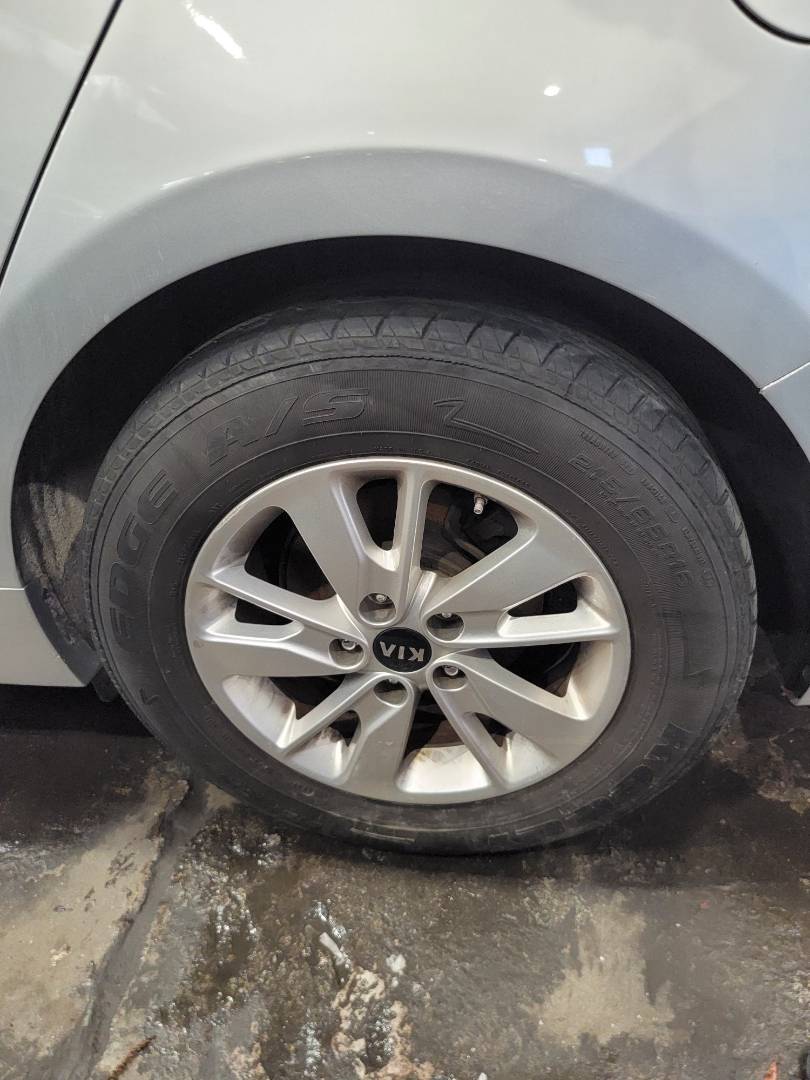 2018 KIA OPTIMA — 127002 Miles — Lot JG249460 — Main - Marhaba Auctions Used Cars - Image 9