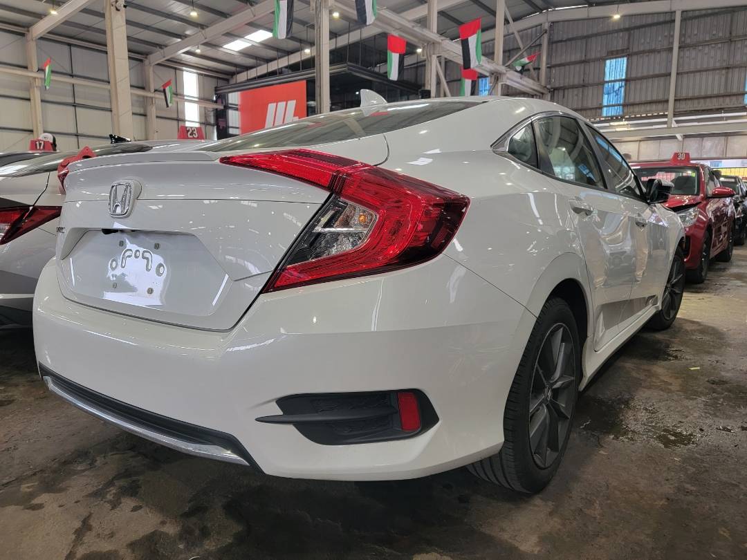 2019 HONDA CIVIC — 177863 Miles — Lot 37930502 - Marhaba Auctions Used Cars - Image 3