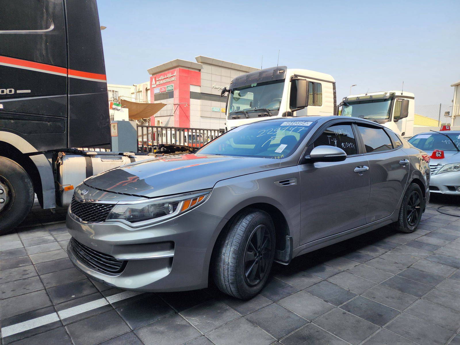 2018 KIA OPTIMA — 183572 Miles — Lot 68445954 — Al Quoz - Marhaba Auctions Used Cars - Image 6