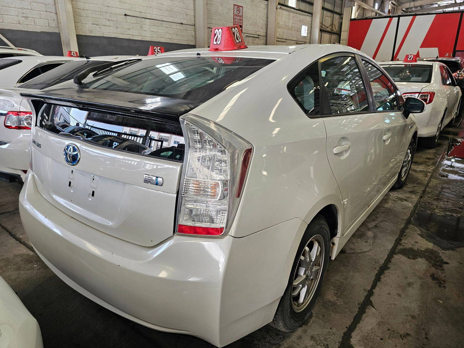 TOYOTA PRIUS 2010 - Marhaba Auction Used Cars - Image 6