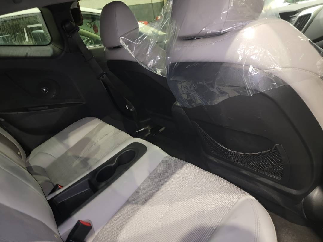 2014 HYUNDAI VELOSTER — 98182 Miles — Lot 183876 - Marhaba Auctions Used Cars - Image 4