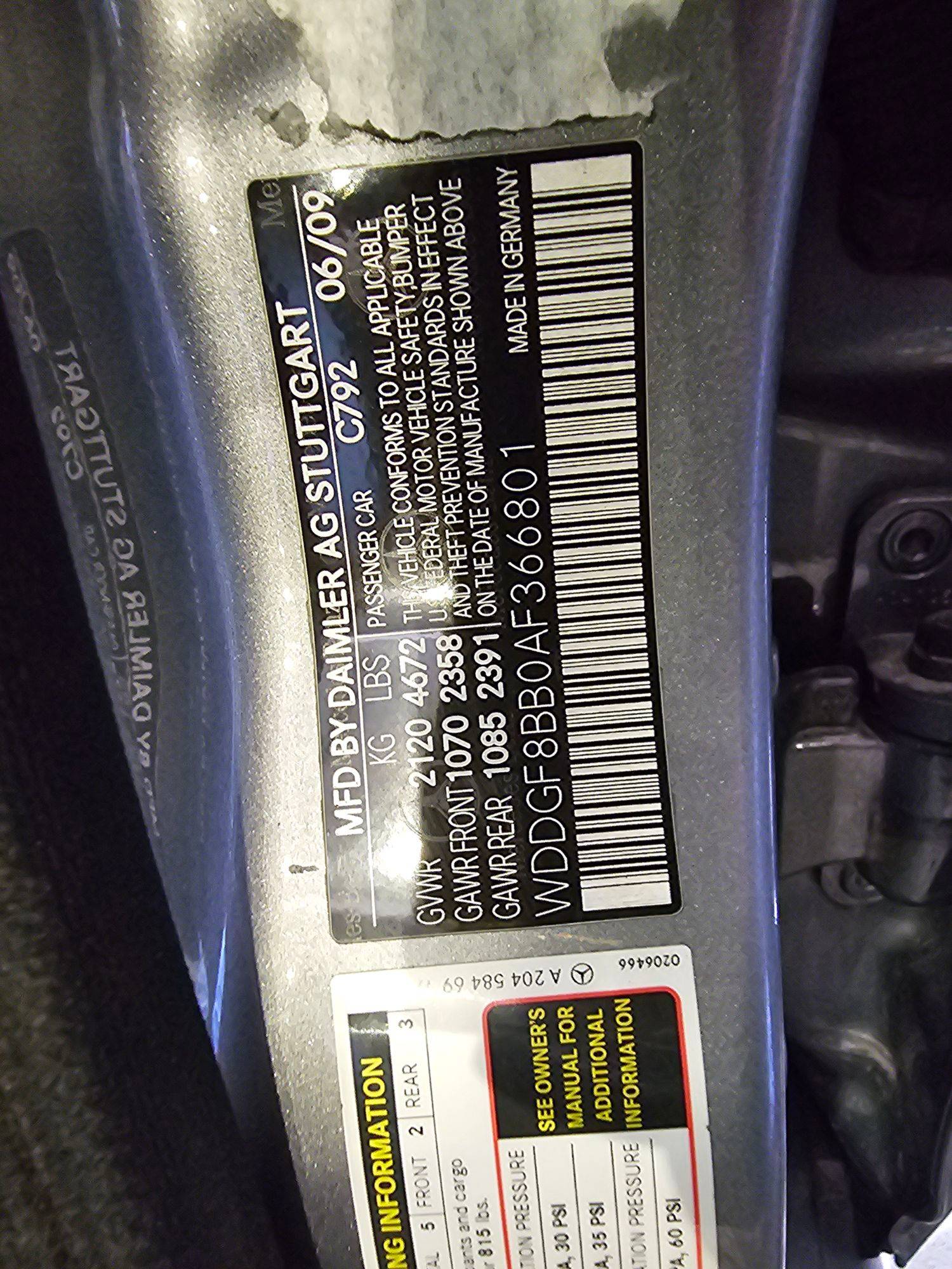 2010 MERCEDES BENZ C300 — 255888 Miles — Lot AF366801 — Main - Marhaba Auctions Used Cars - Image 9