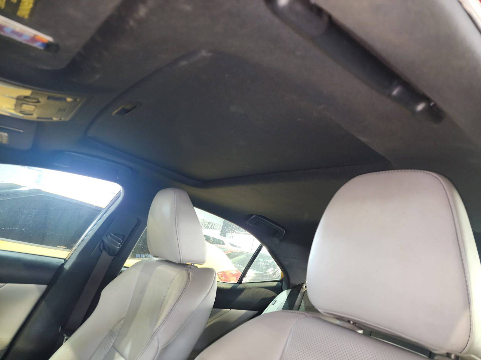 LEXUS IS-350 2015 - Marhaba Auction Used Cars - Image 10