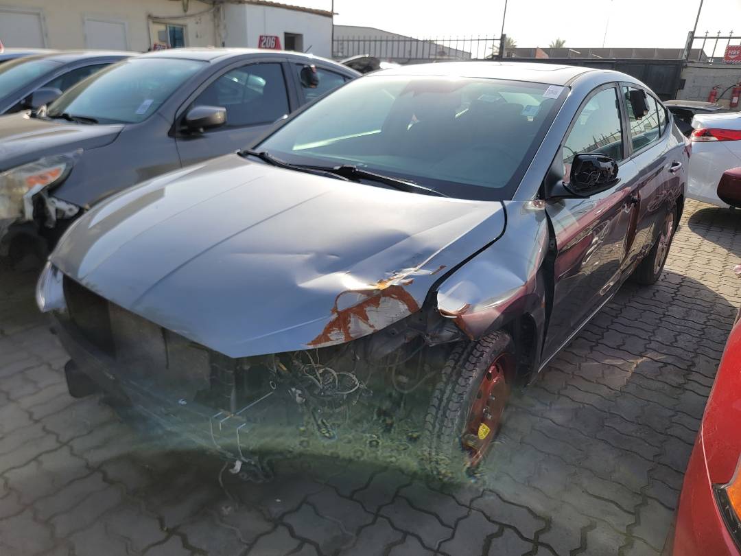 2019 HYUNDAI ELANTRA — 100654 Miles — Lot KU770619 — Main - Marhaba Auctions Used Cars - Image 4