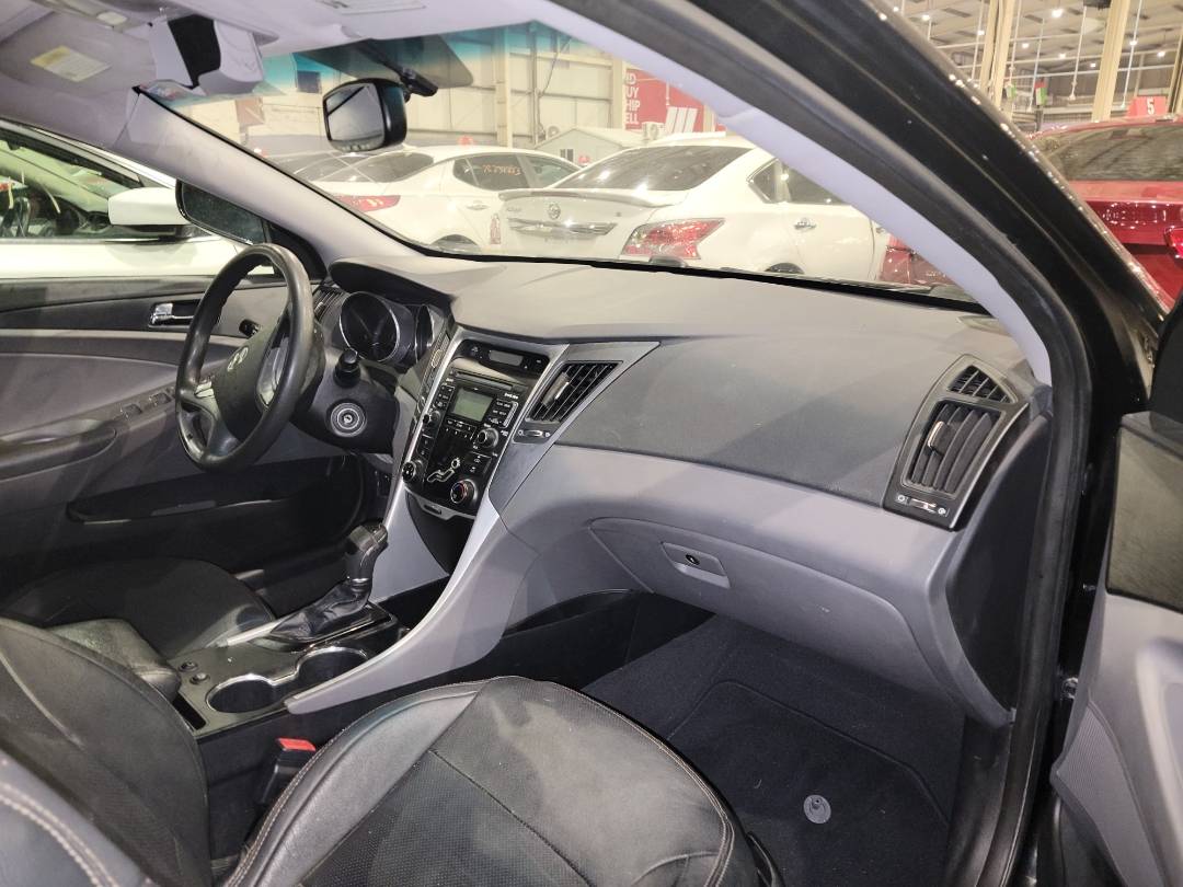 2011 HYUNDAI SONATA — 128252 Miles — Lot 77450723 - Marhaba Auctions Used Cars - Image 6