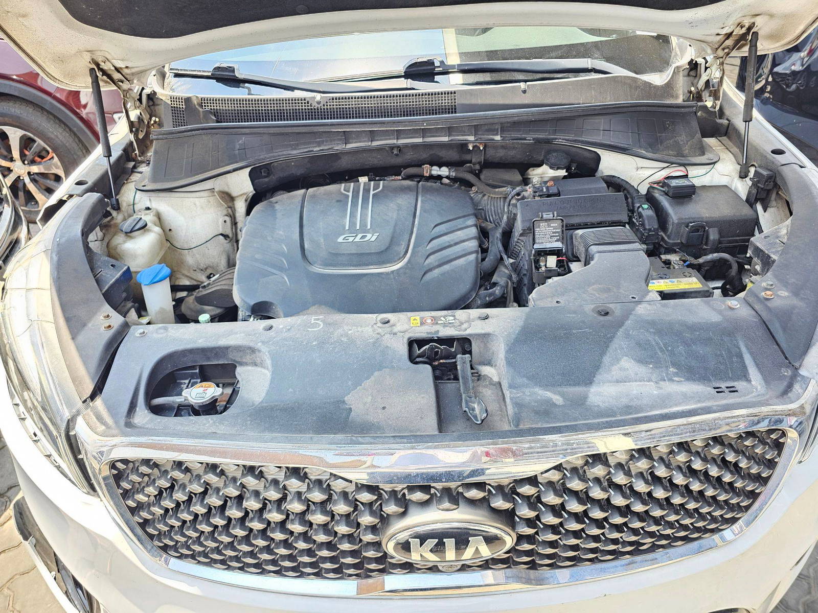 2017 KIA SORENTO — 158992 KM — Lot 65224064 — Souq - Marhaba Auctions Used Cars - Image 12