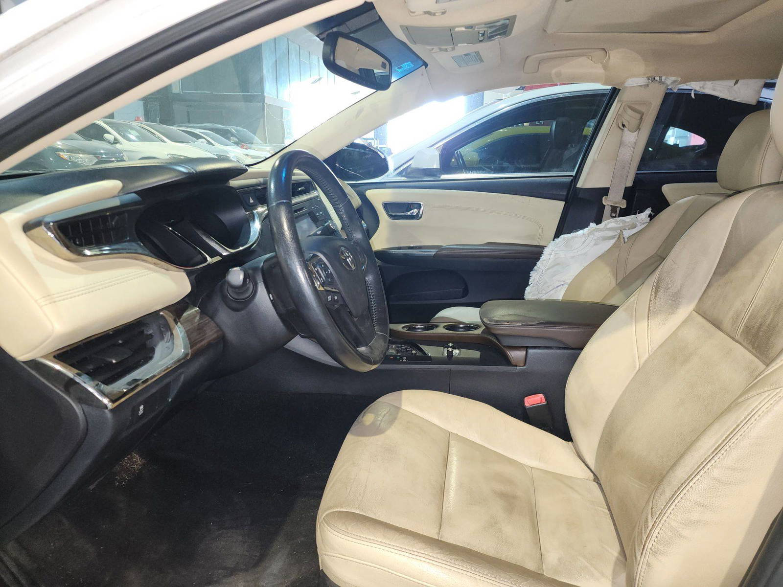 2014 TOYOTA AVALON — 174490 Miles — Lot 43091837 — Ind. 12 - Marhaba Auctions Used Cars - Image 9