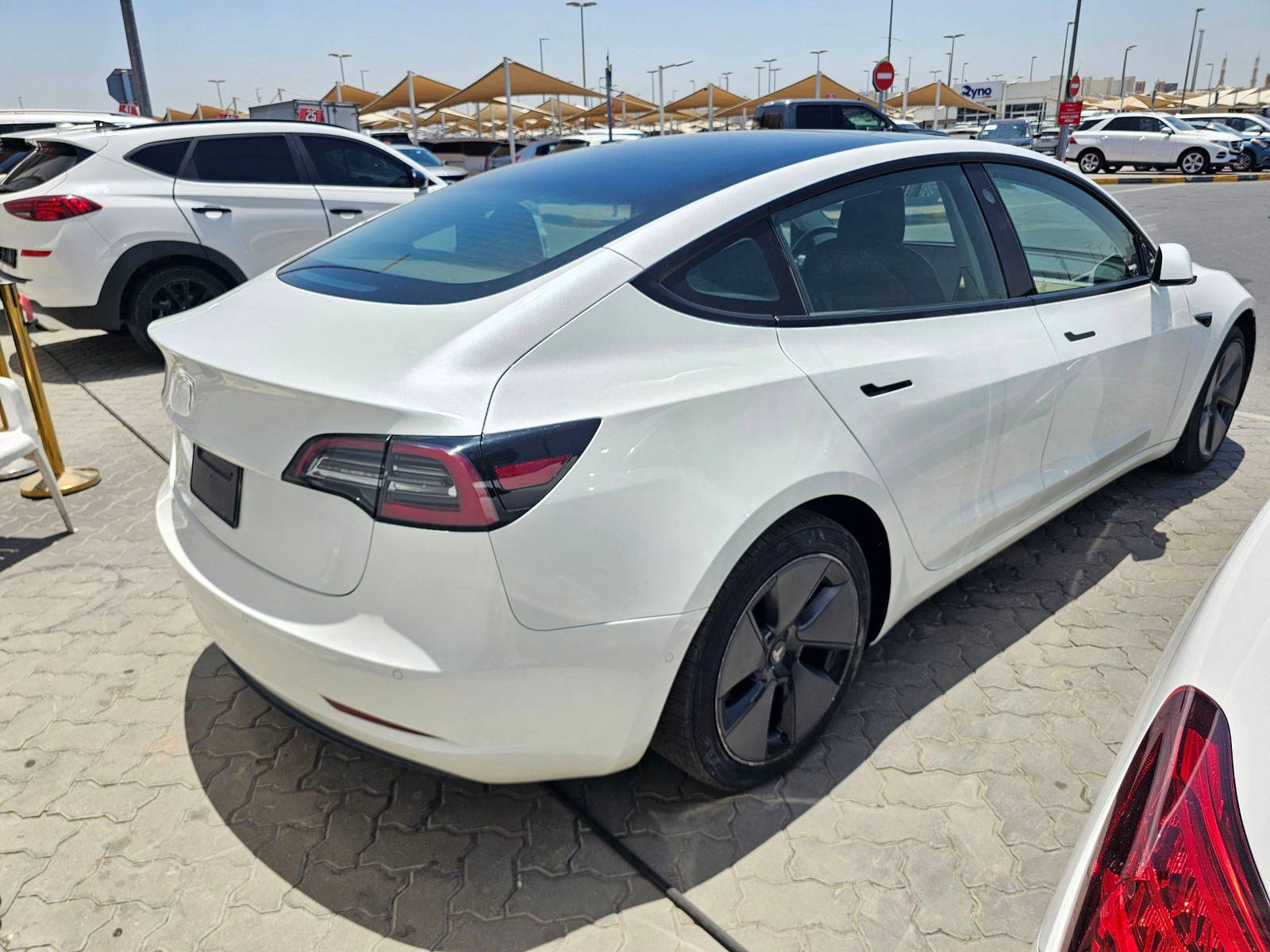 TESLA MODEL 3 2021 - Marhaba Auction Used Cars - Image 4