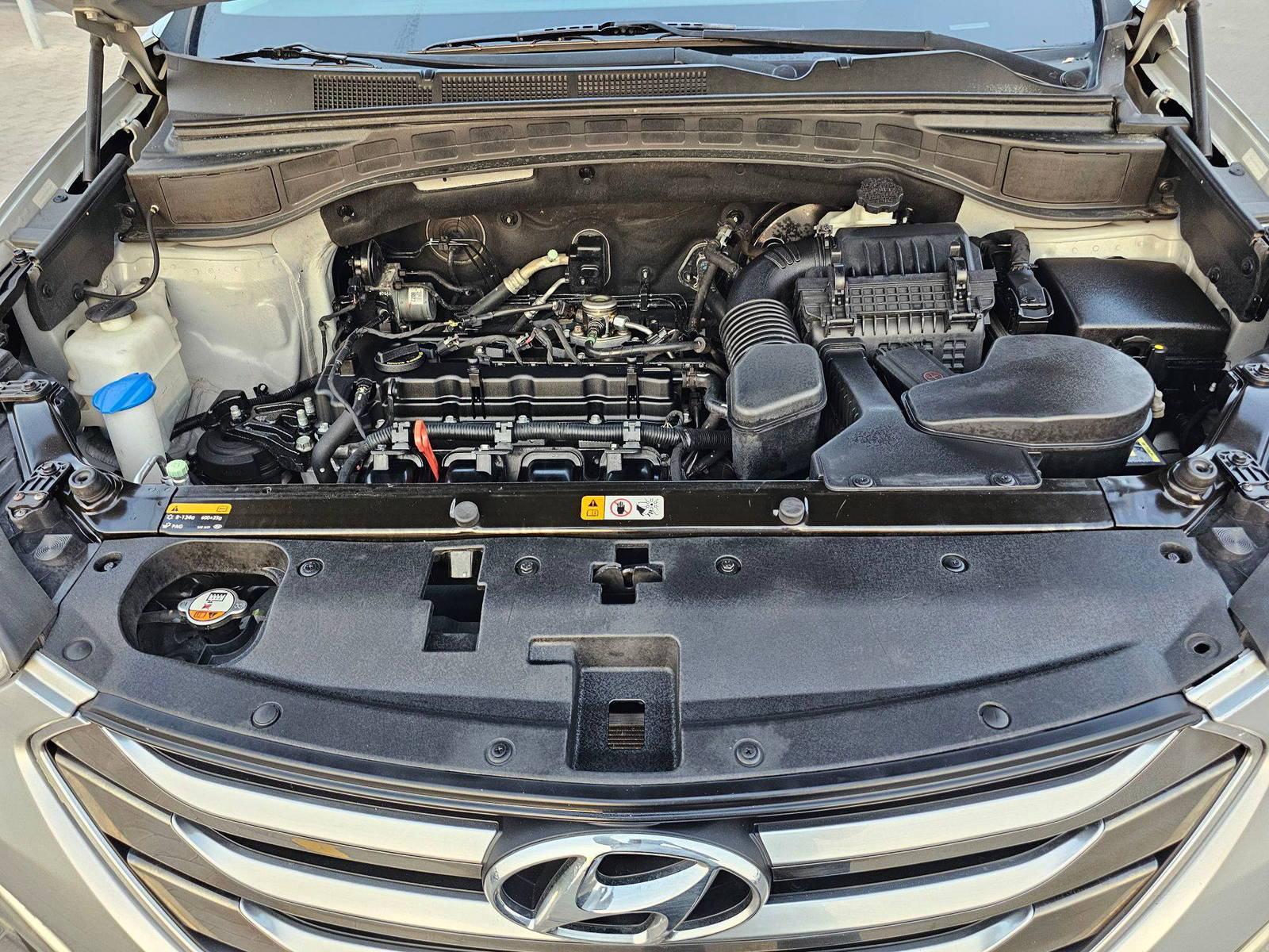 2016 HYUNDAI SANTA FE — 157638 Miles — Lot 41489150 — Souq - Marhaba Auctions Used Cars - Image 11