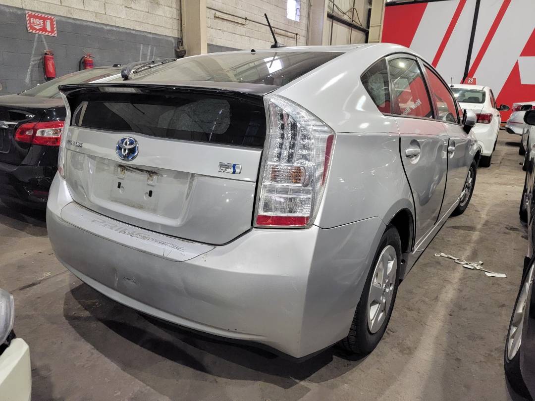 2011 TOYOTA PRIUS — 141219 Miles — Lot 60427115 — Main - Marhaba Auctions Used Cars - Image 3