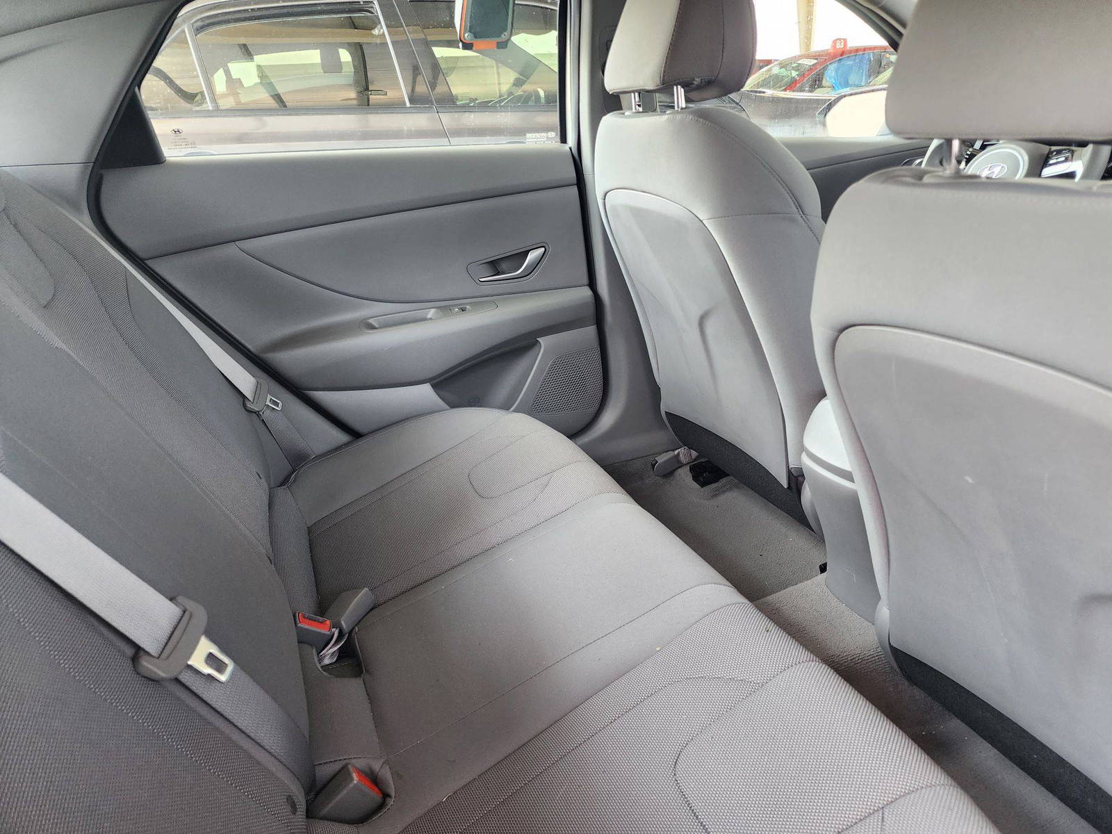 2021 HYUNDAI ELANTRA — 28838 Miles — Lot 78258333 - Marhaba Auctions Used Cars - Image 5