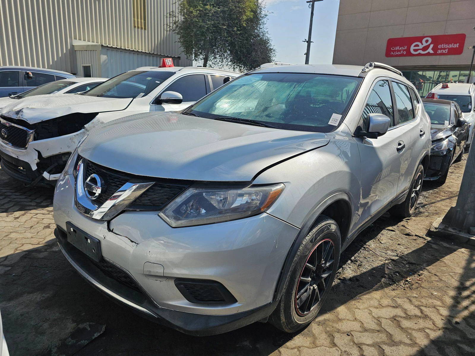 NISSAN ROGUE 2016 - Marhaba Auction Used Cars - Image 4