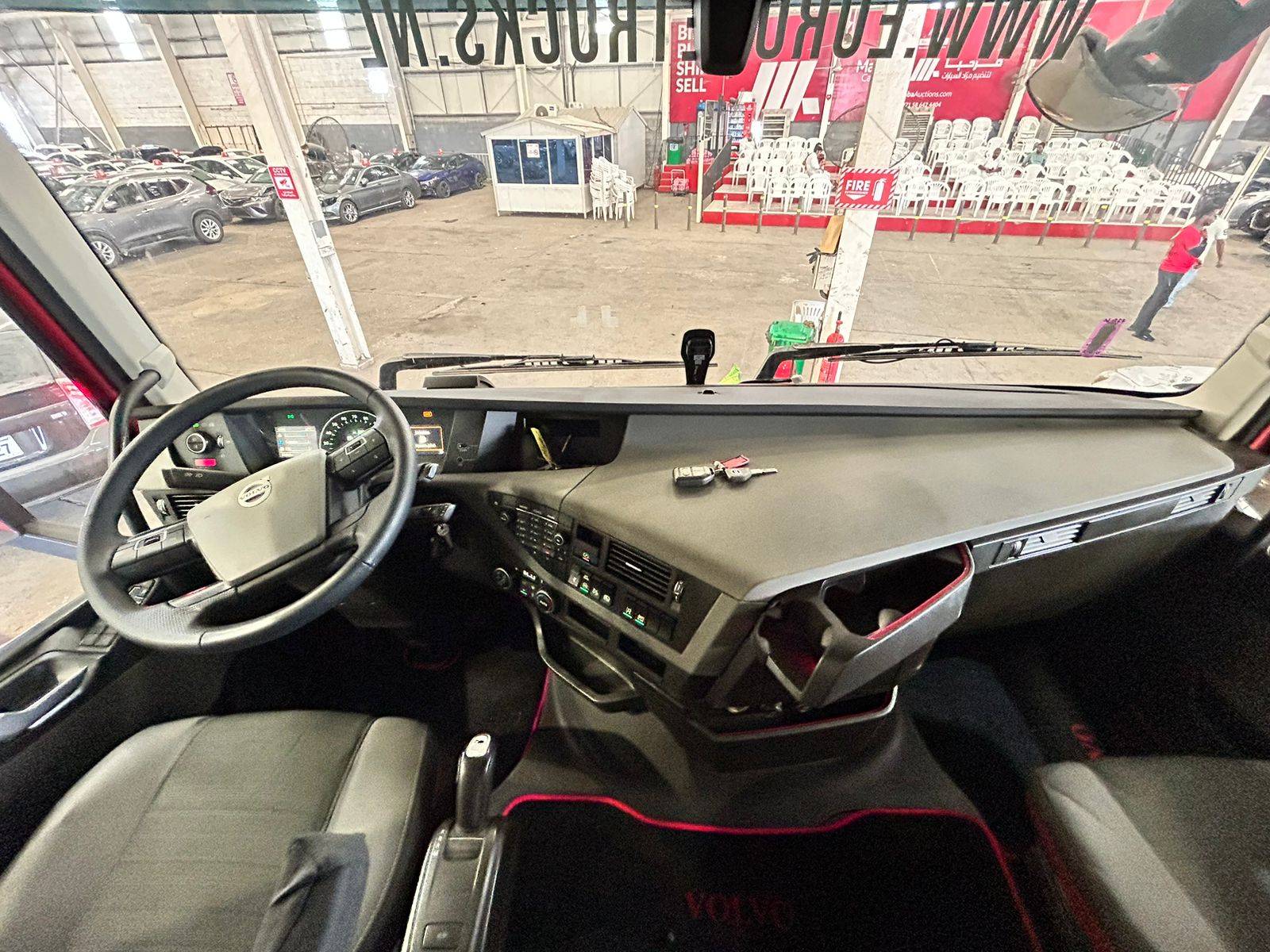 2016 VOLVO FH-Series — 1022277 KM — Lot 778060 — Main - Marhaba Auctions Used Cars - Image 8