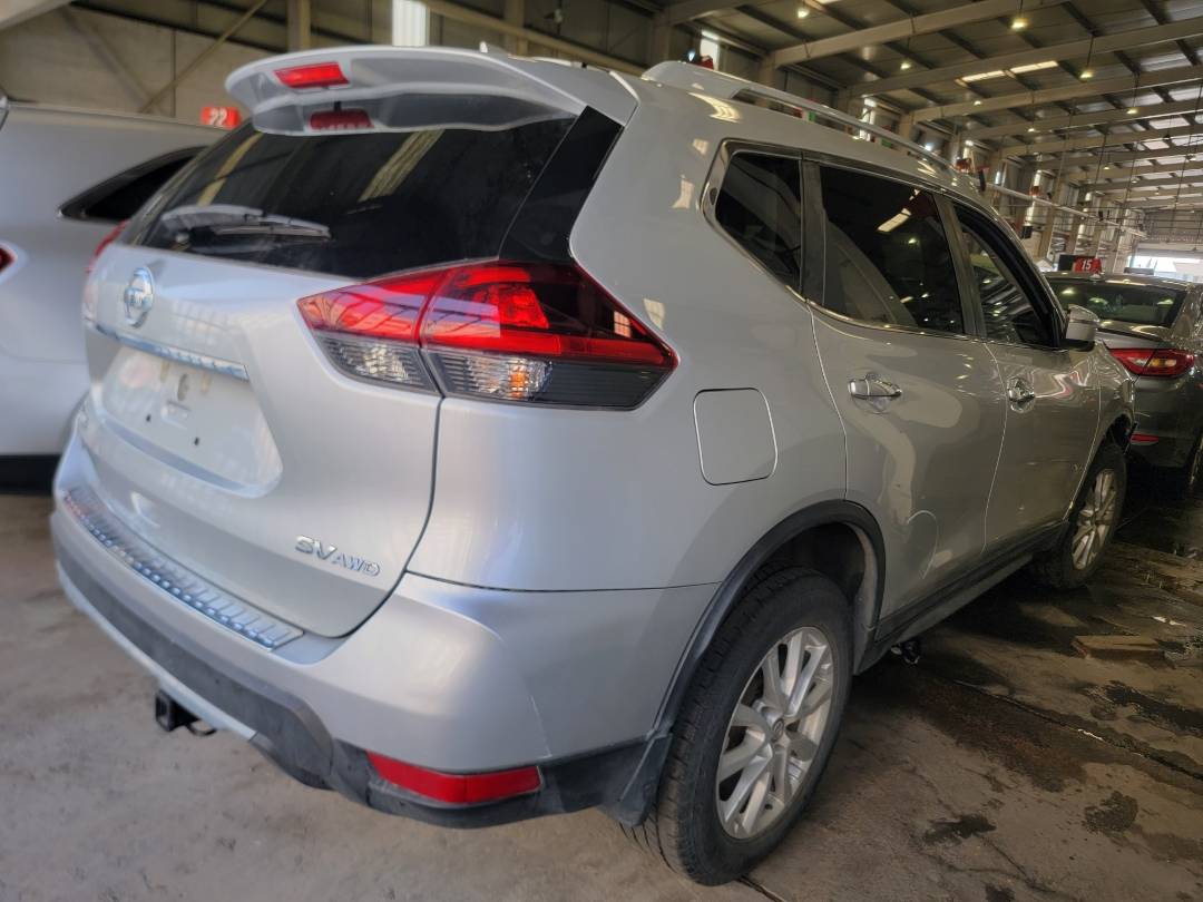 2018 NISSAN ROGUE — 134566 Miles — Lot 50779164 — Main - Marhaba Auctions Used Cars - Image 3