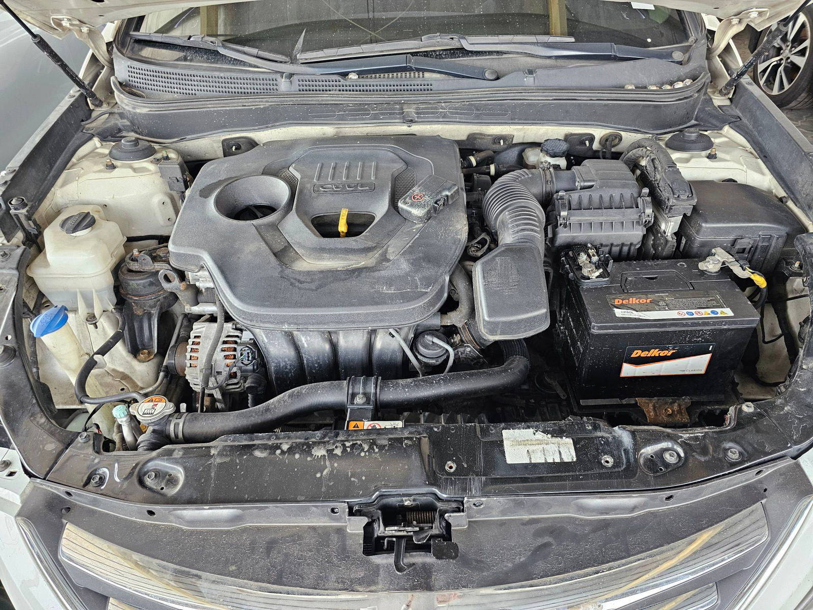 2013 HYUNDAI SONATA — 236688 KM — Lot 569041 — Souq - Marhaba Auctions Used Cars - Image 11