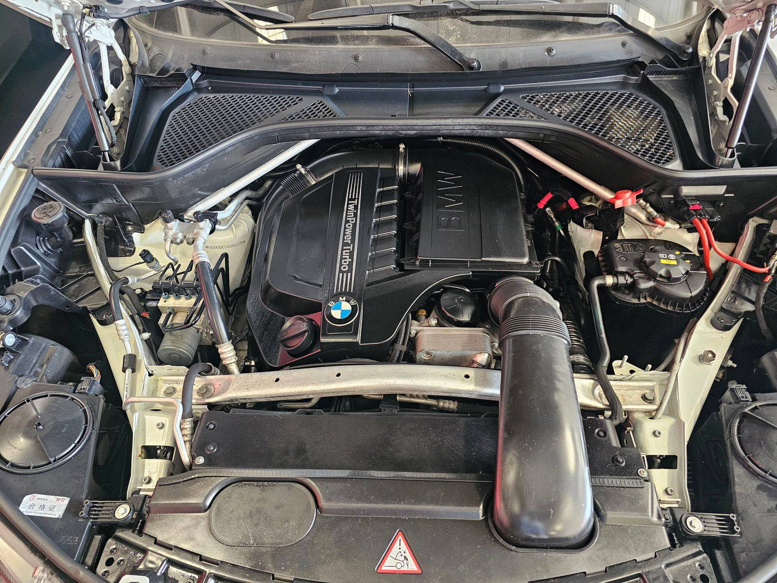 BMW X5 XDRIVE35I 2014 - Marhaba Auction Used Cars - Image 11