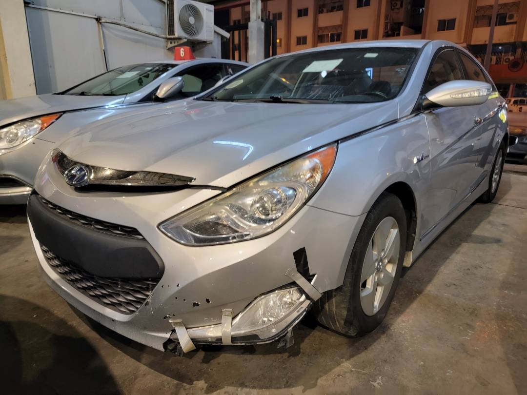 HYUNDAI SONATA 2012 - Marhaba Auction Used Cars - Image 5