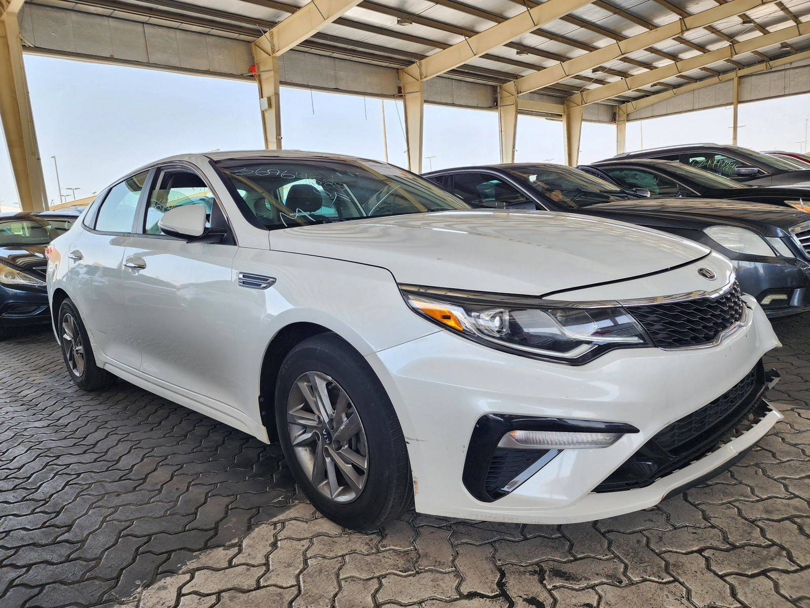 2019 KIA OPTIMA — 121551 Miles — Lot 36964689 — Souq - Marhaba Auctions Used Cars - Image 4