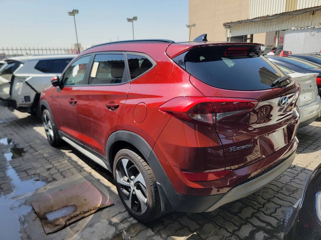 2018 HYUNDAI TUCSON — 114975 Miles — Lot 6635097 — Main - Marhaba Auctions Used Cars - Image 4
