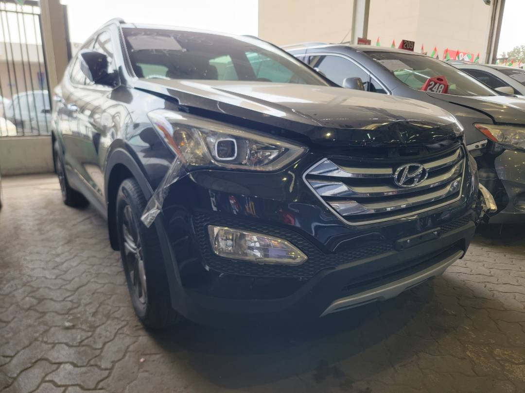 2016 HYUNDAI SANTA FE — 121566 Miles — Lot 73217504 — Main - Marhaba Auctions Used Cars - Image 4