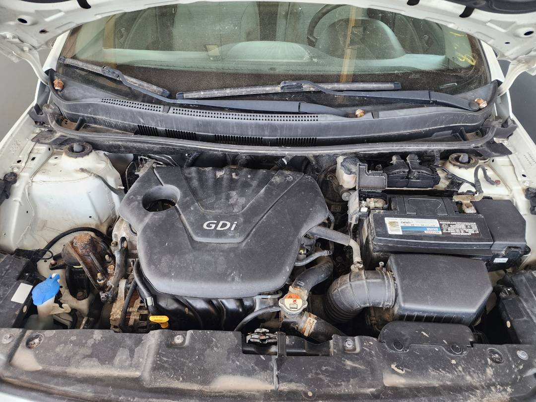 2015 HYUNDAI ACCENT — 160246 Miles — Lot 38241567 - Marhaba Auctions Used Cars - Image 3