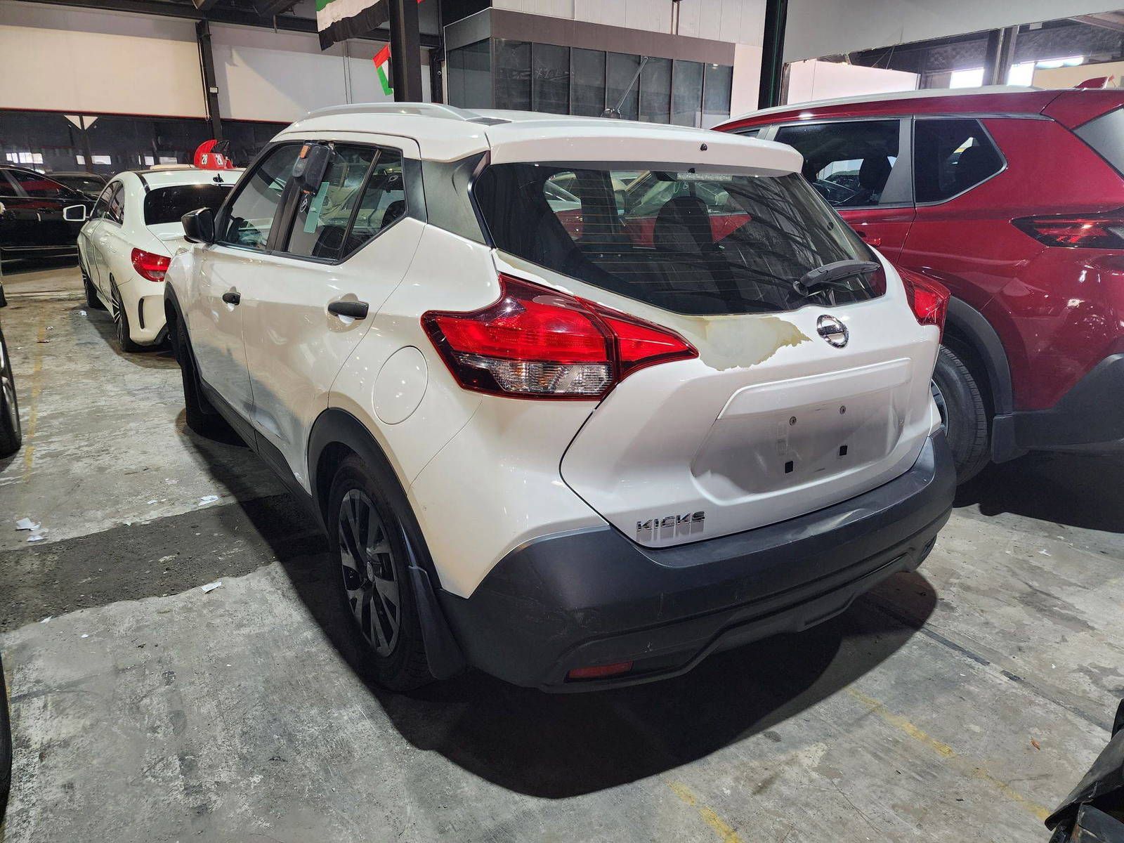 2018 NISSAN KICKS — 188652 Miles — Lot 1869287 — Main - Marhaba Auctions Used Cars - Image 5