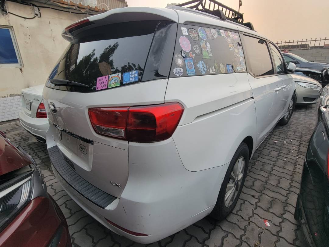 2016 KIA SEDONA — 209062 Miles — Lot 9G6089491 — Main - Marhaba Auctions Used Cars - Image 6