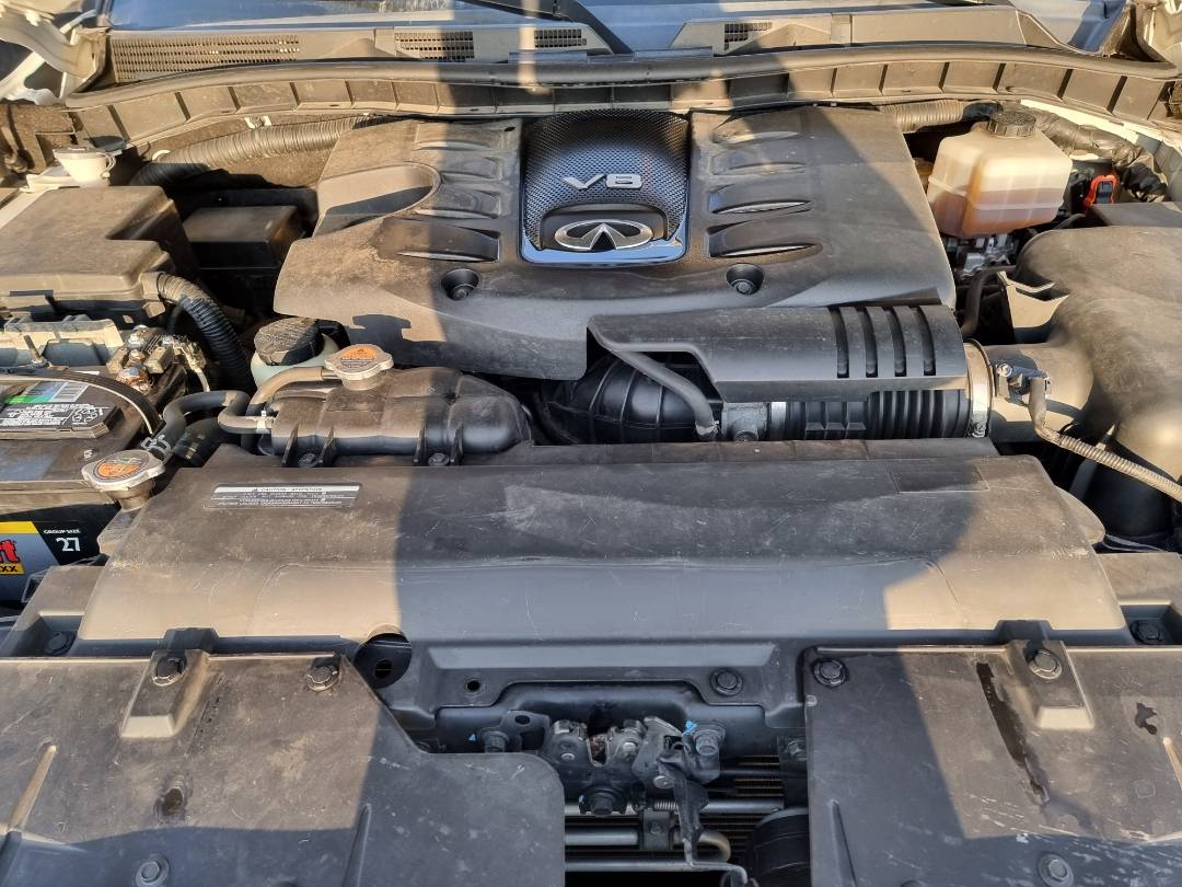 2015 INFINITI QX80 — 223111 Miles — Lot 215478 — Ind. 12 - Marhaba Auctions Used Cars - Image 12