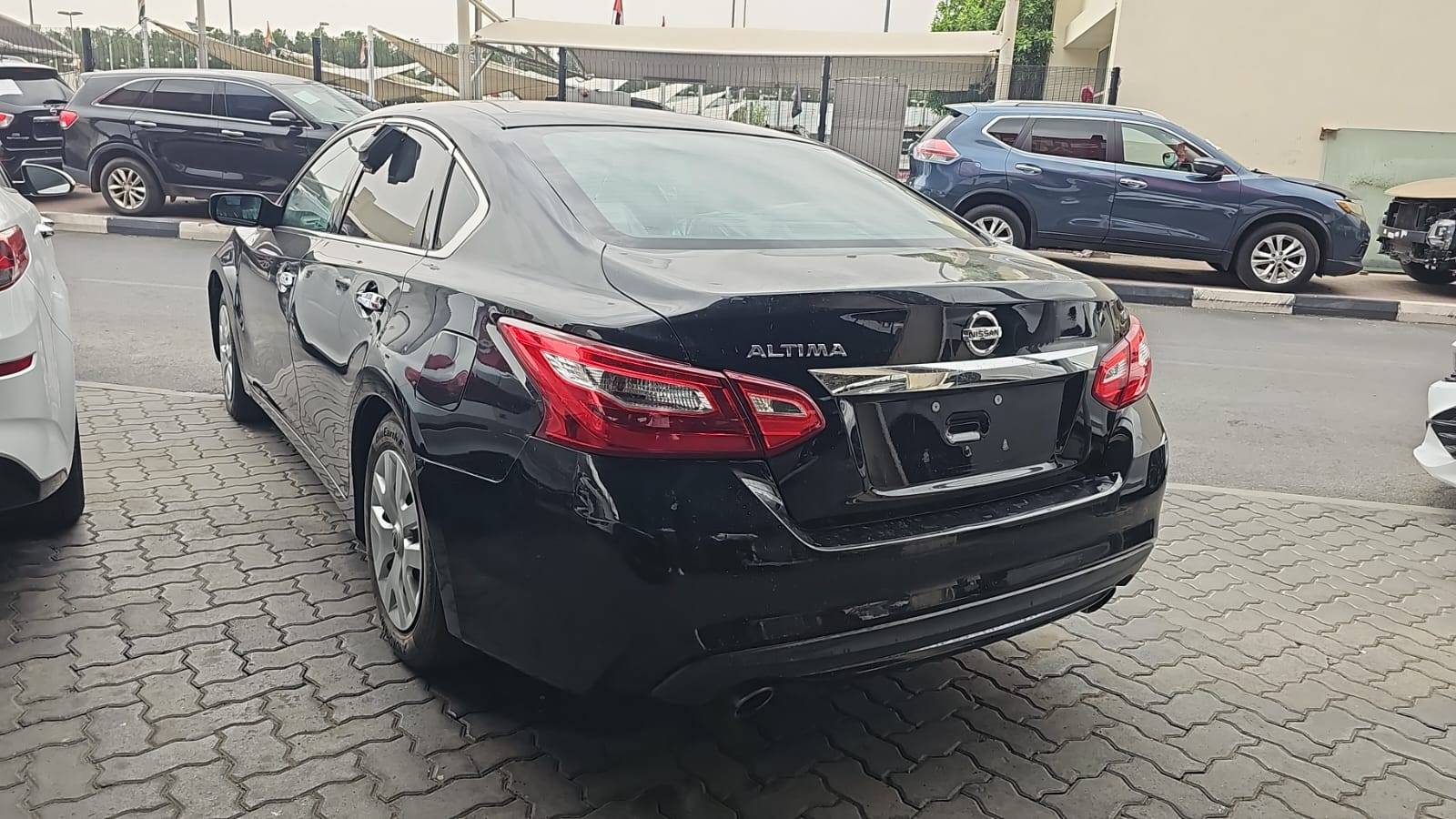 2017 NISSAN ALTIMA — 171469 Miles — Lot 490222 — Souq - Marhaba Auctions Used Cars - Image 9
