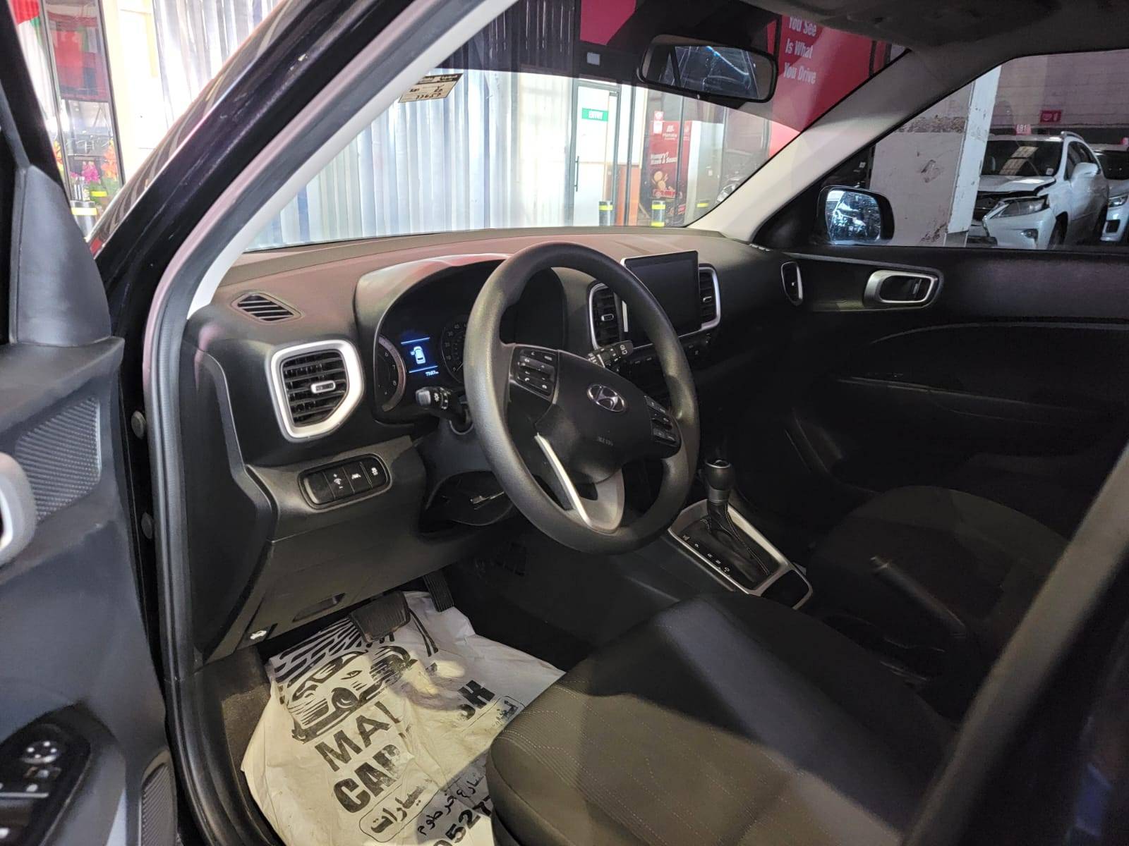 2022 HYUNDAI VENUE SE — sold — 77657 KM — Lot U132020 — Main - Marhaba Auctions Used Cars - Image 9